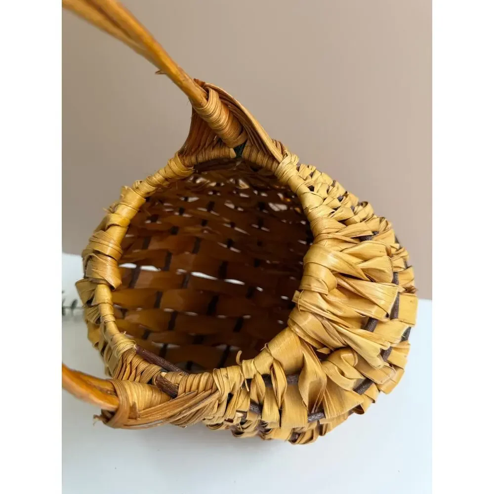 Vintage Handwoven Banana Leaf Basket with Handle | Cottagecore Farmhouse Rustic